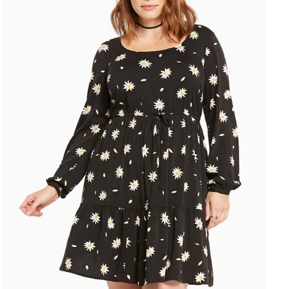 🌼 Daisy Print Challis Tiered Dress 🌼